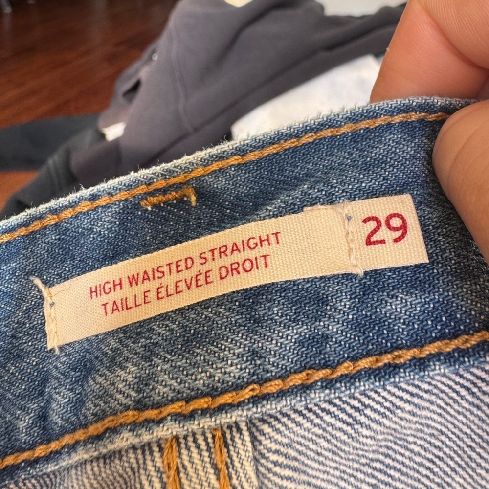 Levi’s High Waisted Straight Jeans size 29 - Picture 3 of 3